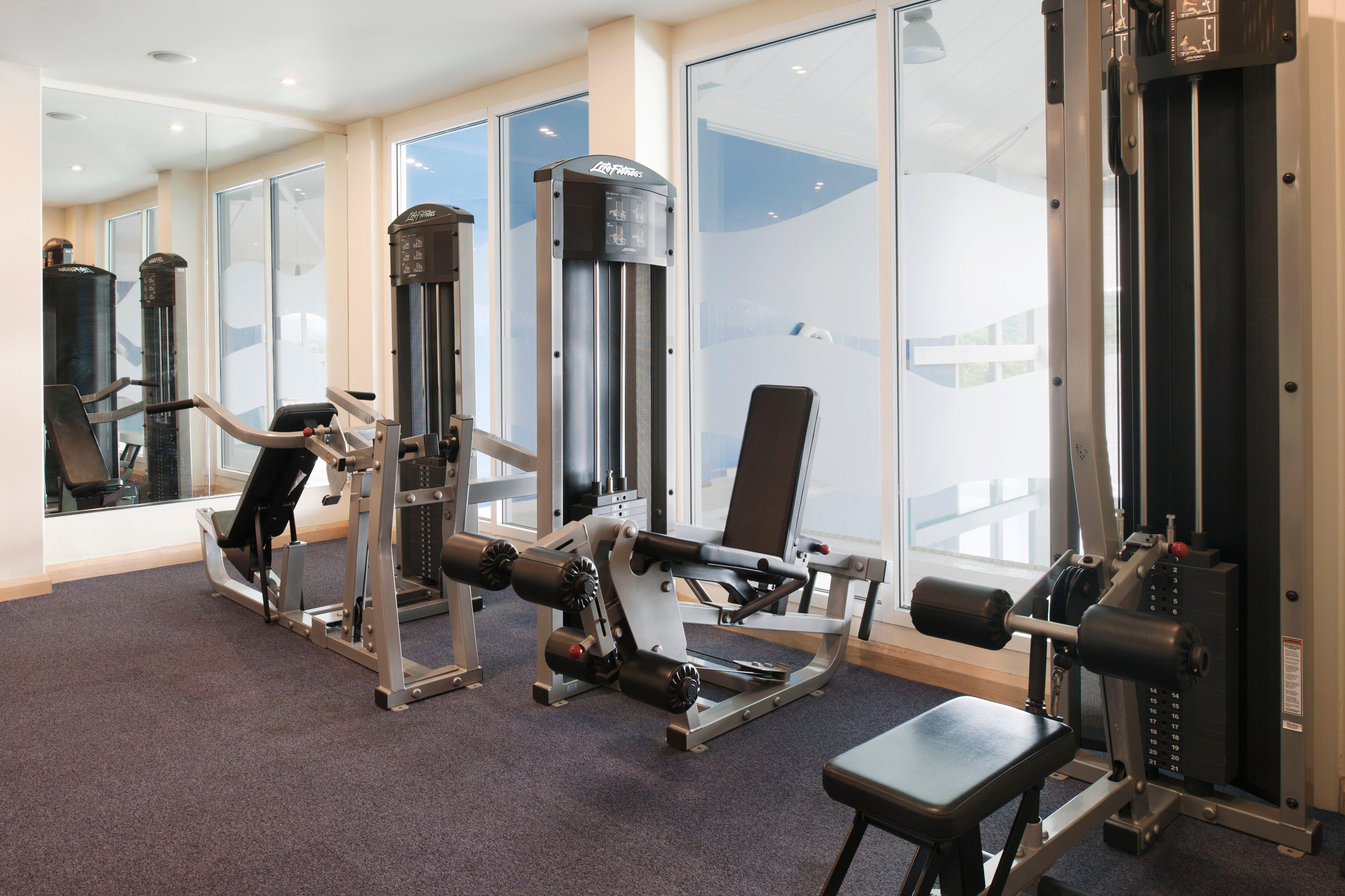 Holiday Inn Leeds Brighouse By Ihg Экстерьер фото