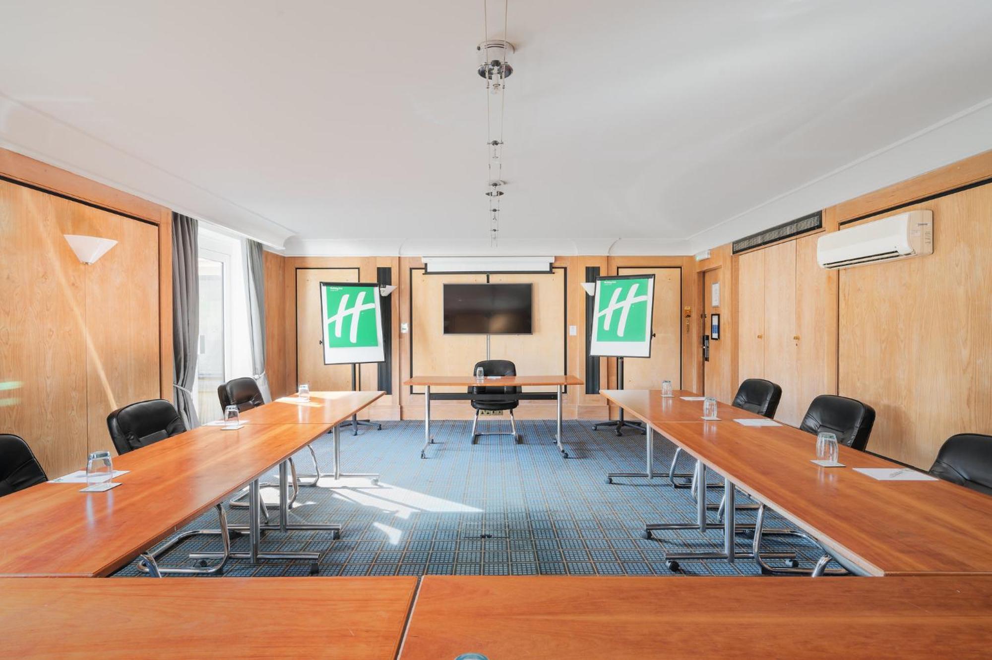 Holiday Inn Leeds Brighouse By Ihg Экстерьер фото