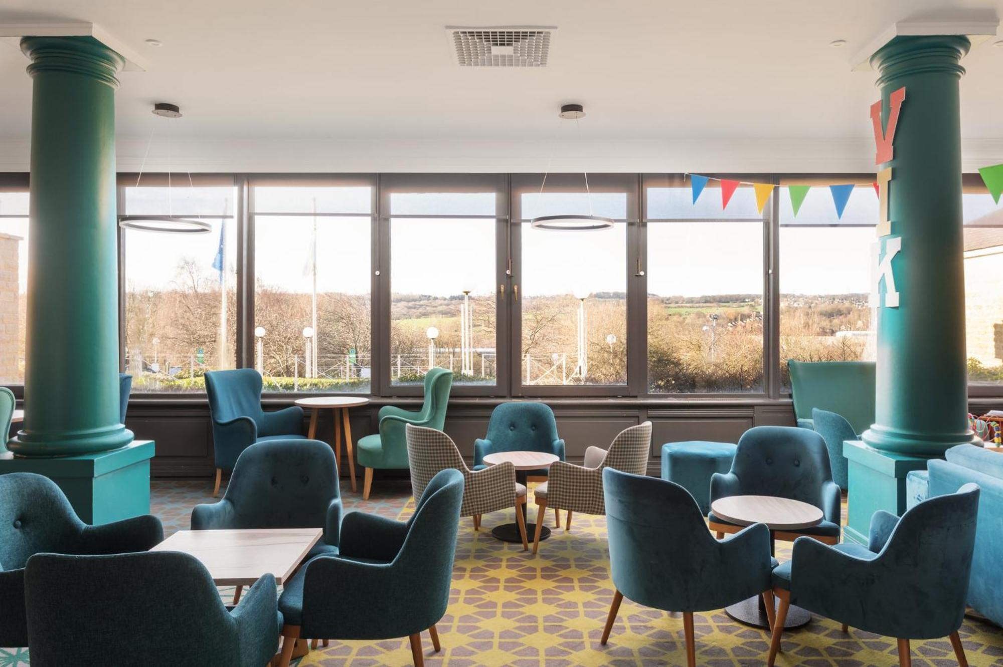 Holiday Inn Leeds Brighouse By Ihg Экстерьер фото