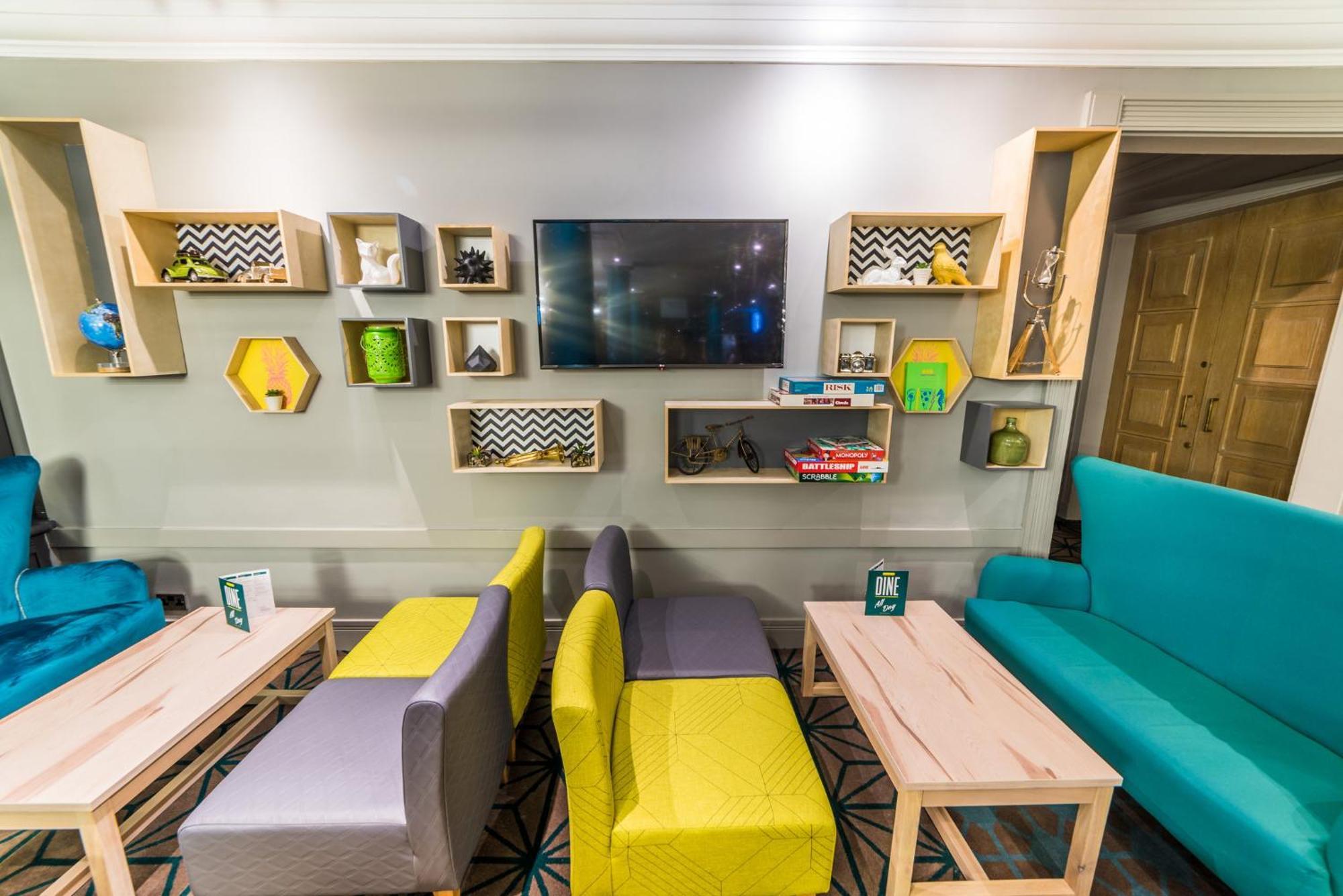 Holiday Inn Leeds Brighouse By Ihg Экстерьер фото