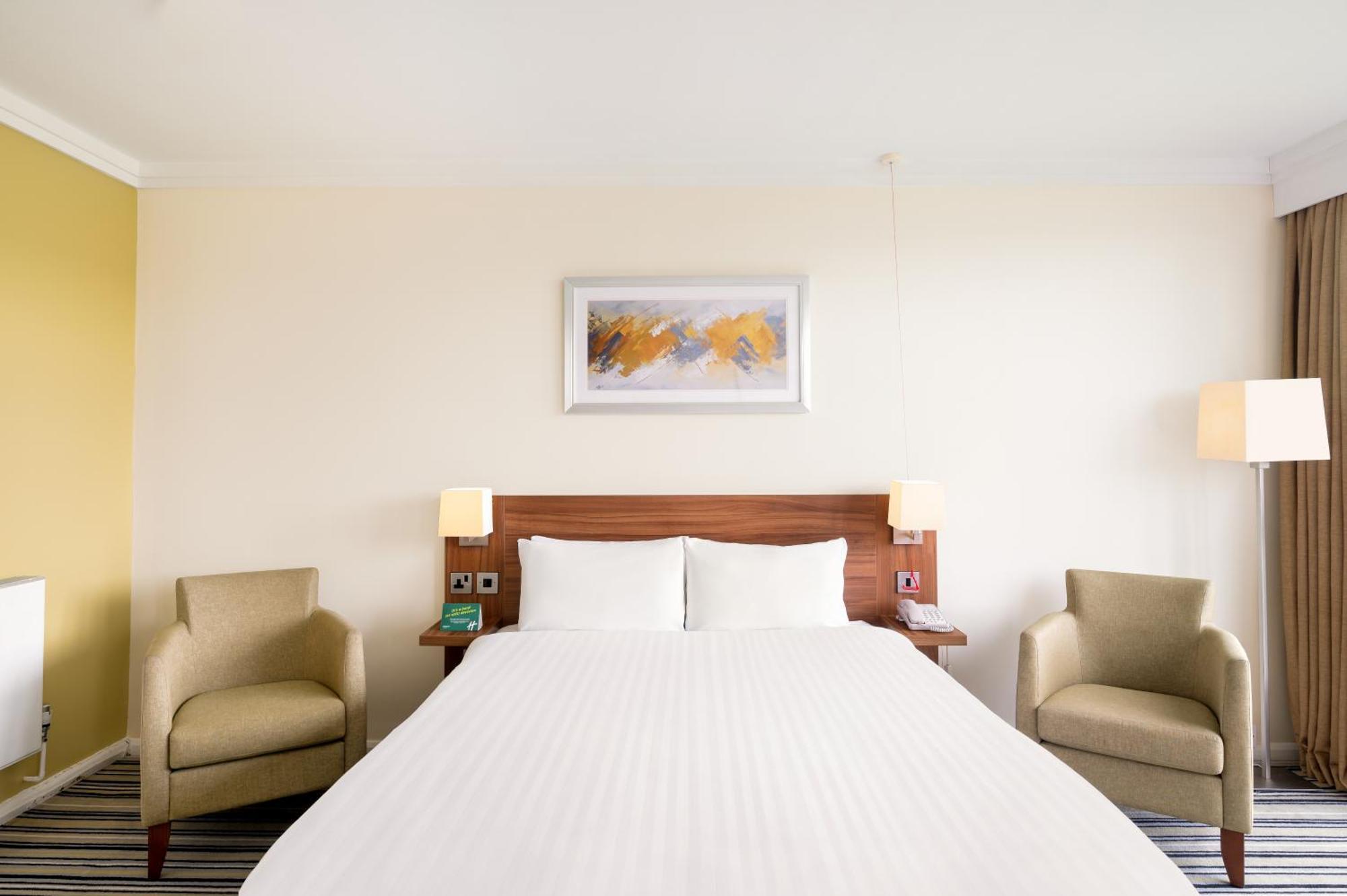 Holiday Inn Leeds Brighouse By Ihg Экстерьер фото